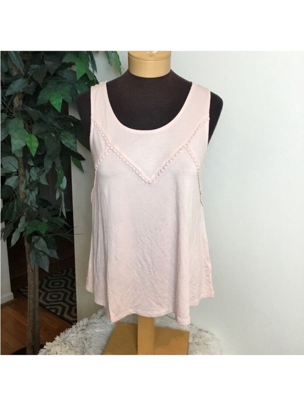 Love,fire pink scoop neck ribbed & Pom Pom detail Woman'/Junior large